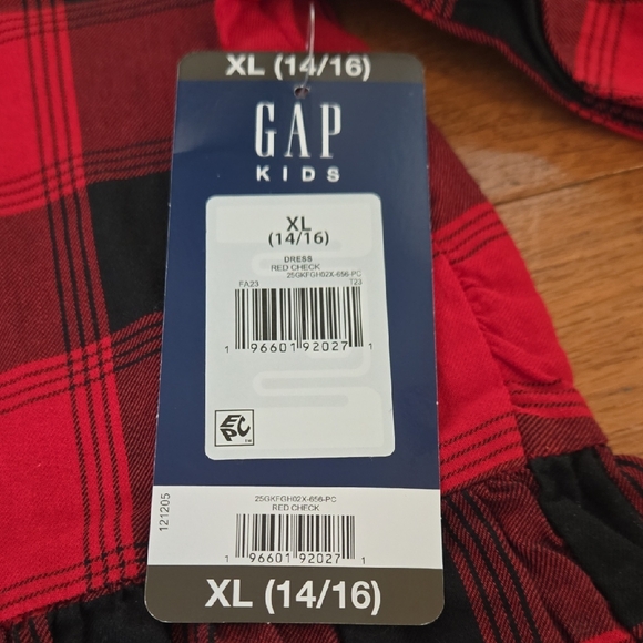GAP Red and Black Plaid Kids Casual Dress - Picture 2 of 3